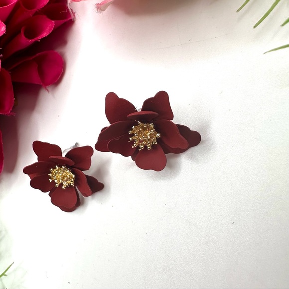 NEW⚜️Red Cherry Blossom Flower Earrings - Picture 4 of 7